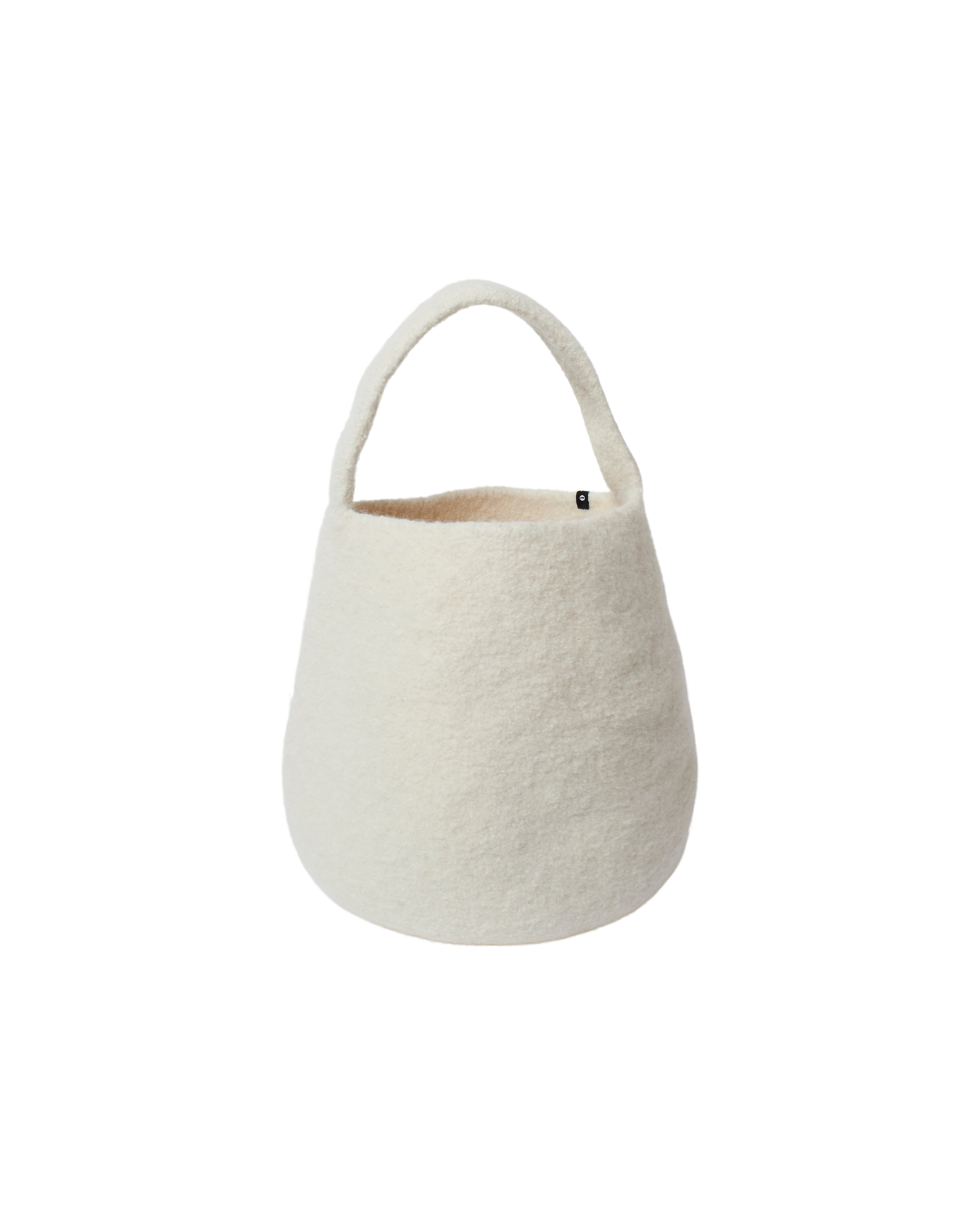 bucket bag